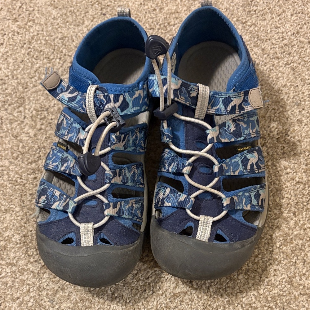 Keen Newport Blue Camo Kids Outdoor Sandals